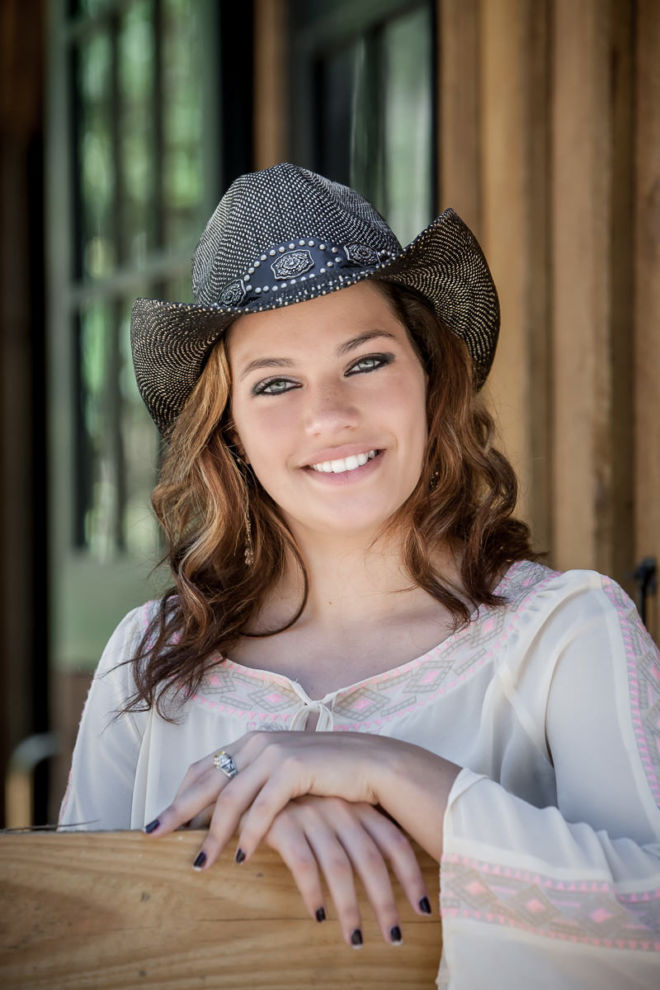 Luxury Lifestyle Fashion Senior Photography Experience - Tampa, St Petersburg, & Clearwater, Florida - High School Senior Portrait Photography - Luxury Lifestyle Portfolio - Brian K Crain Photography
